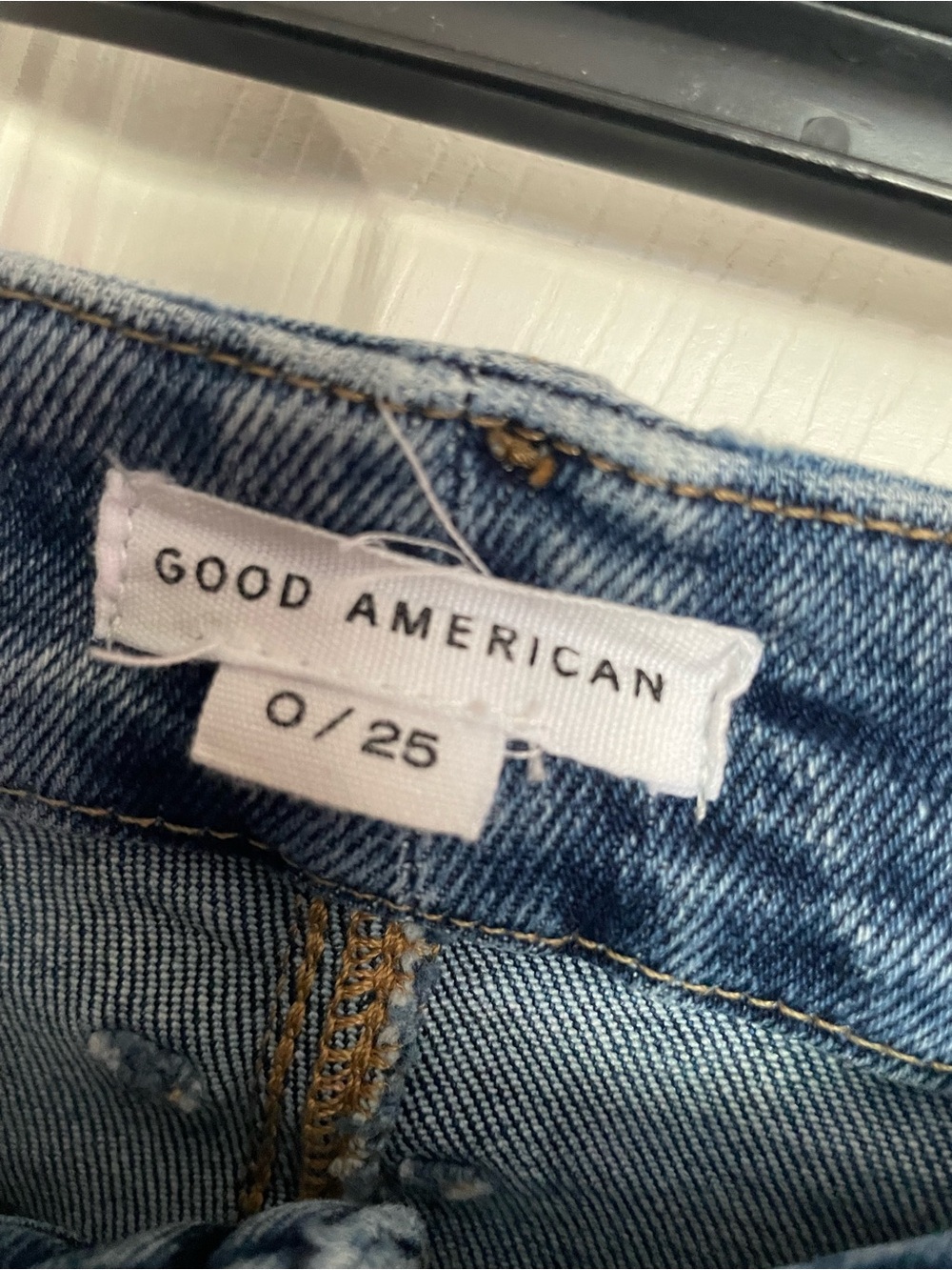 Good American Women’s 0/25 Classic High Waisted Blue Flare Jeans - Picture 4 of 7